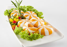 thumb-prawn-flavoured-ball-with-fish-roe